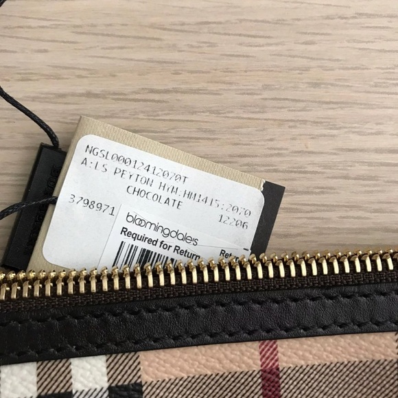 Burberry Haymarket Peyton 100% authentic - Picture 2 of 3
